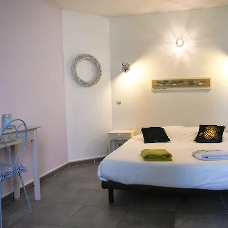 Domaine Des Celestins - Bleu Des Dunes